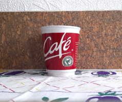 McCafé pohár (2008) piros