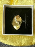 Mutatós 14 karátos skandináv arany gyűrű