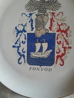 Hólloháza plate with Fonyód coat of arms