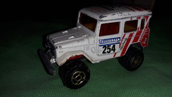 Original French majorette - matchbox-like - 4x4 toyota jeep metal small car 1:53 according to the pictures