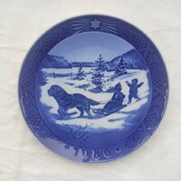 Royal Copenhagen Christmas Plate / Karácsonyi tányér, a Dán Királyi Porcelángyár terméke, 1986