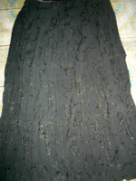 Black embroidered lined skirt size 40-42 can be worn for folk wear