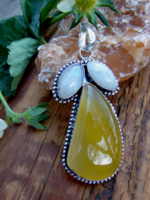 Silver-plated pendant with yellow agate + rainbow moonstone stones