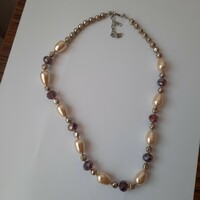 Bizzu pearl necklaces