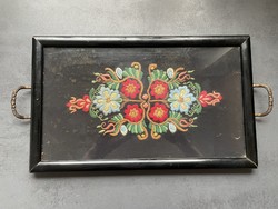 Beautiful tray with an old wooden frame with a glass insert and embroidery