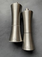 Villeroy & boch stainless steel salt and pepper grinder pair