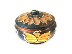 Folk carved bonbonier, table decoration, jewelry holder, storage box