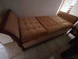 Hattyú ágy