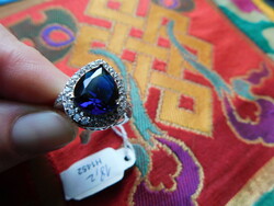 925-ös jelzett ezüst gyűrű zafírral és cirkónia kövekkel 18,2mm 57-es