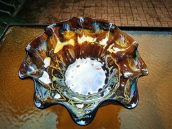 Serving bowl with iridescent wavy edges