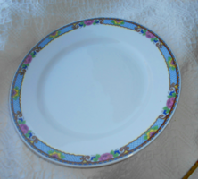 Antik cseh Viktória virágmintás porcelán tányér
