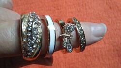 4  régi, nem használt különböző Avon gyűrű