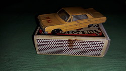 From the first matchbox series - lesney-moko - chevrolet impala taxi metal small car 1:64 according to pictures