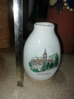 Aquincum's vase, a Lillafüred souvenir, is in the condition shown in the pictures