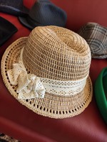 Women's straw hat in good condition from the department of fashion hall - hat factory, 1950s