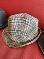 Nice condition checkered men's hat 