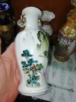 Porcelain vase, Chinese 6.. It is in the condition shown in the pictures