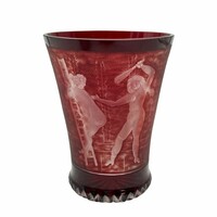 Bohémia bordó üvegpác pohár, erotika jelenettel1840-1850 körül M01246