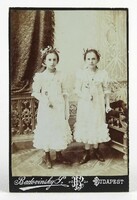 1P368 Pál badovinsky photographer: twin girl portrait xx. Beginning of the century