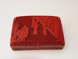 Kínai cinóber, faragott lakk doboz, ékszertartó, 15,5 x 10 x 5 cm