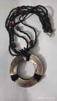 Gray black mother-of-pearl pendant women's necklace, fashionable large size jewelry
