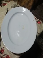 Porcelain offering 20. It is in the condition shown in the pictures