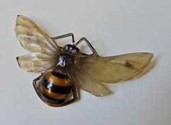 Antik francia Art Nouveau kézzel faragott méh bross