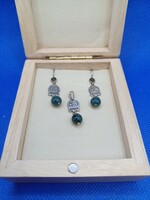 Lapis lazurite pendant, casa del jade earrings