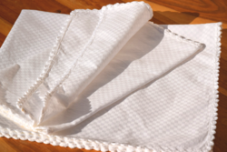 2 pcs damask snow-white serving plate placemat napkin 69 x 69, 69 x 36