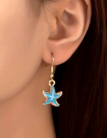 18K gold-plated, green starfish-shaped earrings