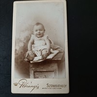 Child photo from the early 1900s