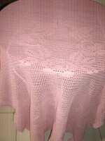 Beautiful hand-crocheted pink baroque flower pattern tablecloth runner