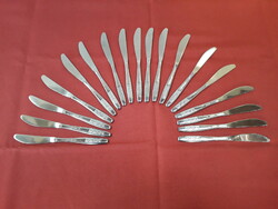 3 X 6 identical children's knives