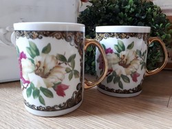 Polish mugs with flowers