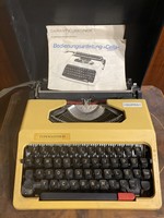 Supra typemaster 85 regi typewriter
