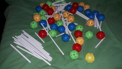 A new ball/stick toy similar to a retro babylon building toy, even a chemical illustration according to the pictures