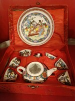 Beautiful mini Chinese porcelain set