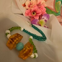 Art deco amber, crystal and cultured pearl necklaces.