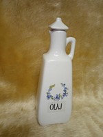 Ceramic oil holder