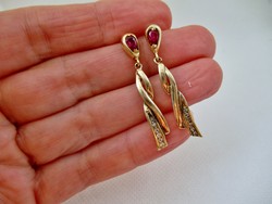 Beautiful long antique gold earrings with genuine ruby and brill stones