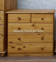 Pine chest of drawers