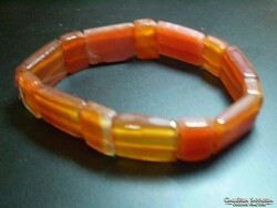 Discounted, amber colored cheap agate bracelet