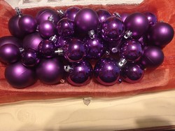 30 db lila műanyag gömb díszek matt,és fényes