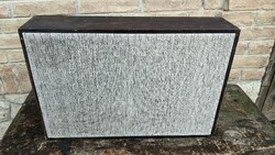 Beag horizontal speaker