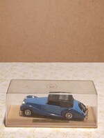Delahaye 135 m-1939 Figoni Falaschi model car in box
