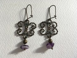 Purple amethyst stone wire earrings