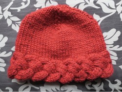 Hand-knitted women's hat