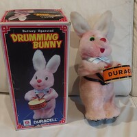 Duracell drumming bunny with box, old advertising toy