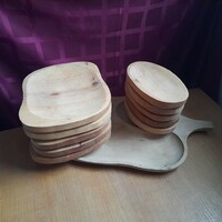 Wooden serving set