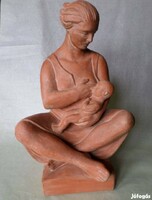 Mikus Sándor: Anyaság,kerámia szobor